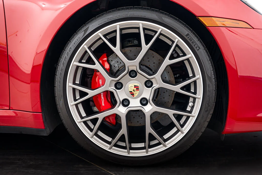 2024 Porsche 992 Carrera 4S - Image 11 of 31