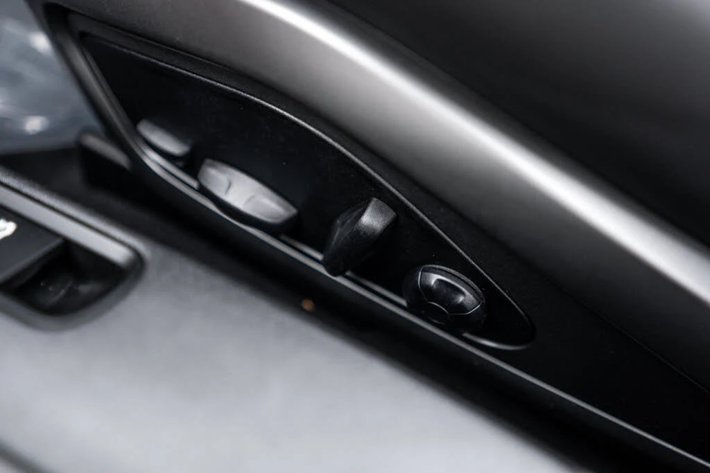 2024 Porsche 992 Carrera 4S - Image 20 of 31