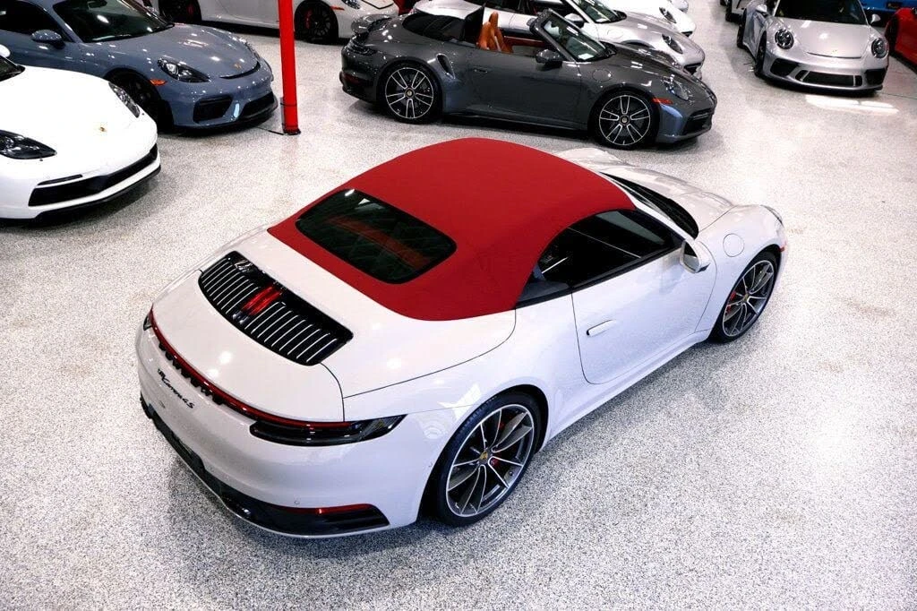 2024 Porsche 992 Carrera 4S - Image 15 of 31