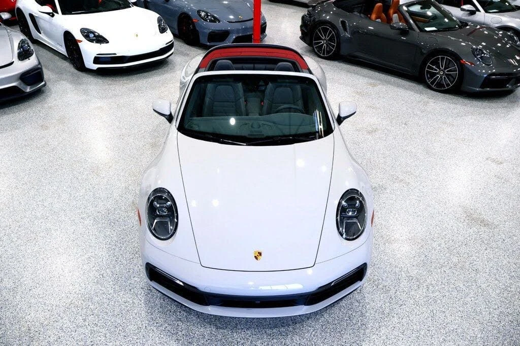 2024 Porsche 992 Carrera 4S - Image 21 of 31