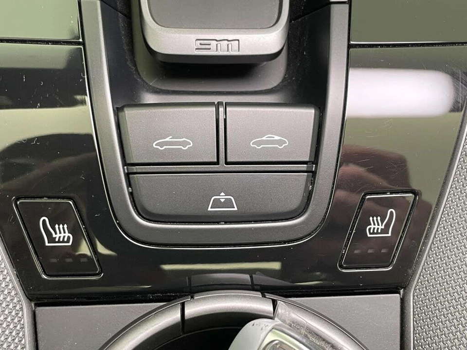 2024 Porsche 992 Carrera 4S - Image 30 of 31