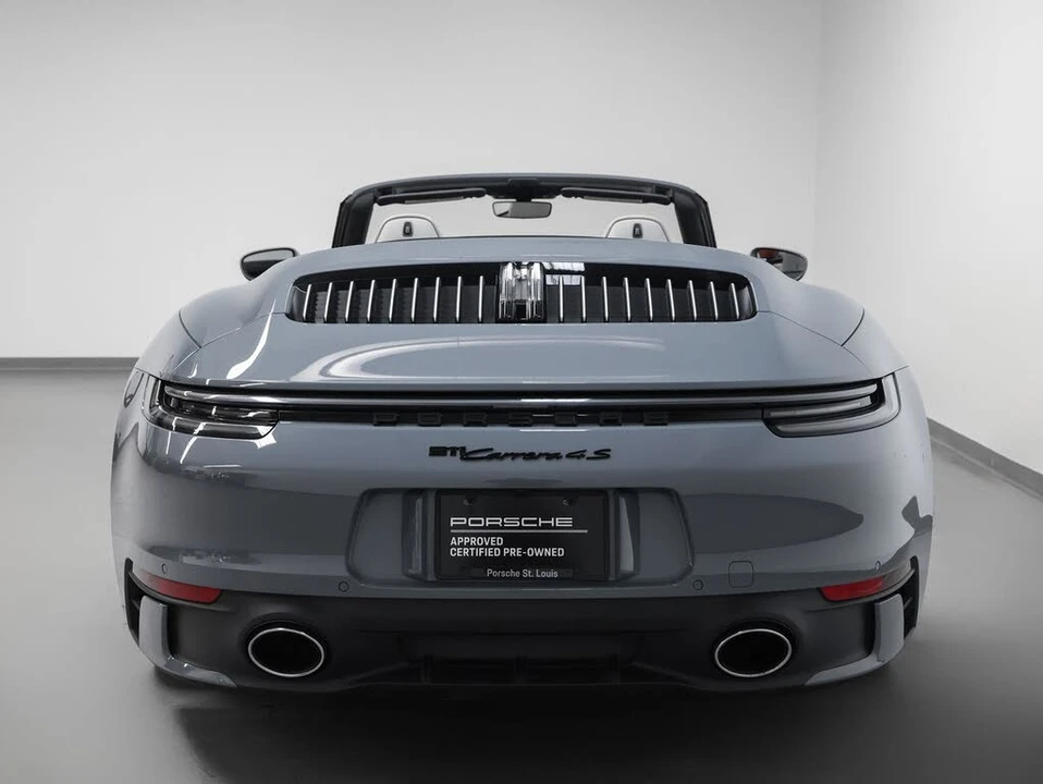 2024 Porsche 992 Carrera 4S - Image 13 of 31
