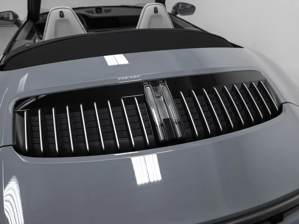 2024 Porsche 992 Carrera 4S - Image 22 of 31