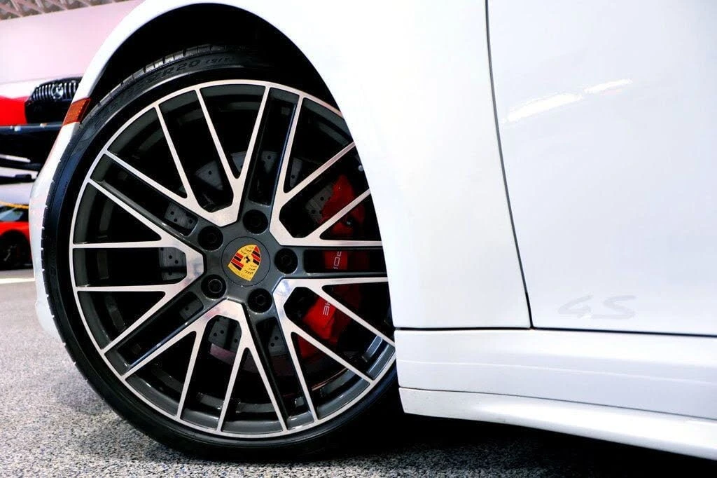 2024 Porsche 992 Carrera 4S - Image 12 of 25