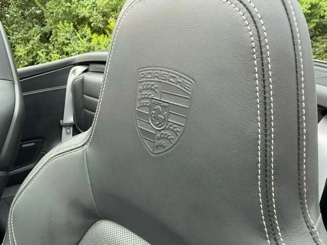 2024 Porsche 992 Carrera 4S - Image 24 of 31