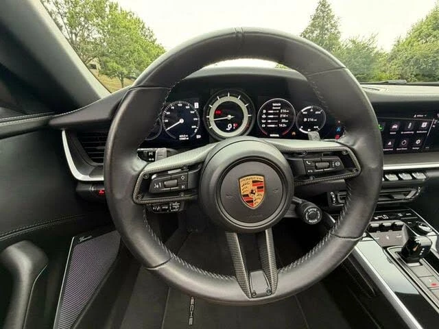 2024 Porsche 992 Carrera 4S - Image 30 of 31