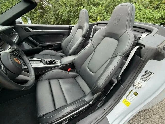 2024 Porsche 992 Carrera 4S - Image 23 of 31