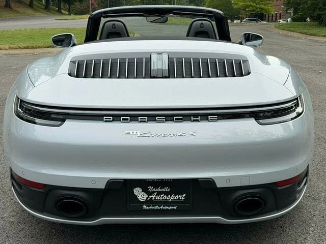2024 Porsche 992 Carrera 4S - Image 9 of 31