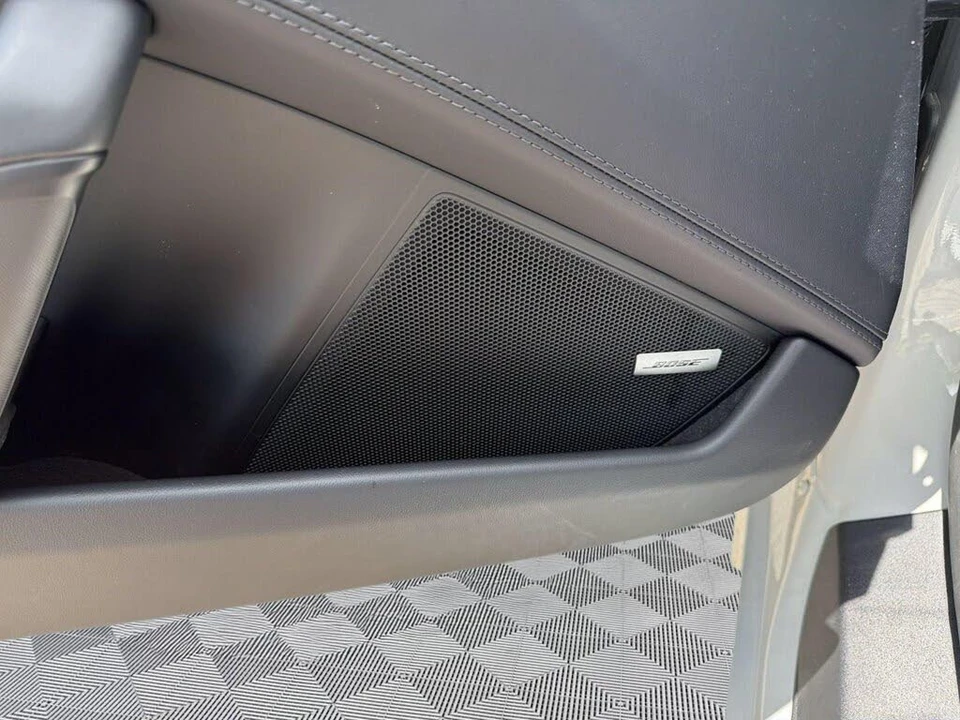2024 Porsche 992 Carrera 4S - Image 27 of 31