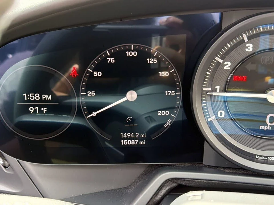2024 Porsche 992 Carrera 4S - Image 22 of 31