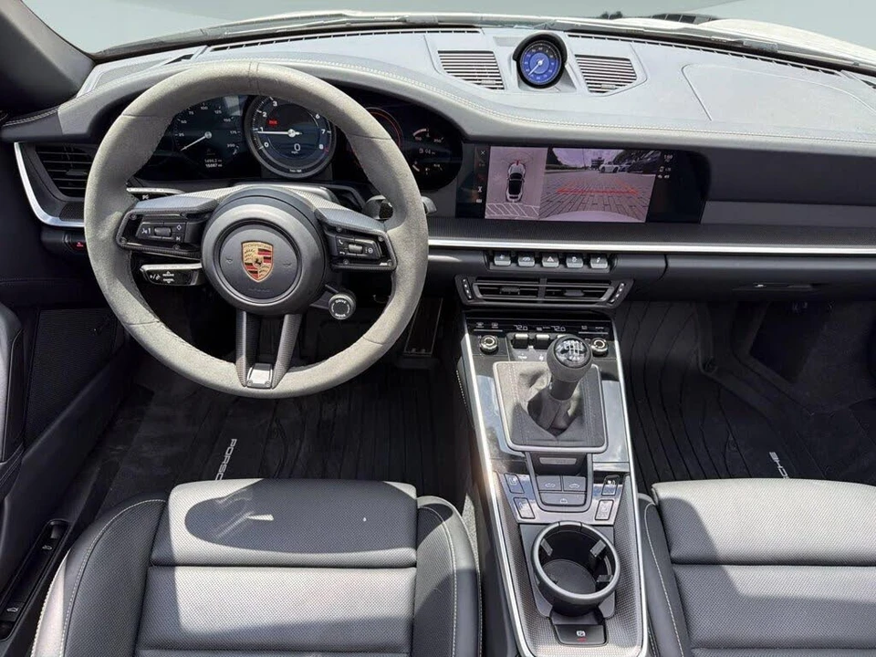 2024 Porsche 992 Carrera 4S - Image 29 of 31