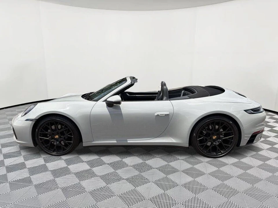 2024 Porsche 992 Carrera 4S - Image 2 of 31