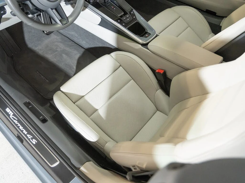 2024 Porsche 992 Carrera 4S - Image 14 of 26