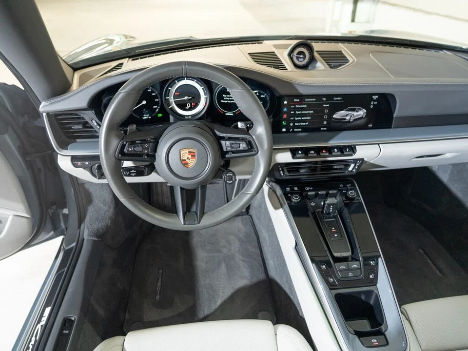 2024 Porsche 992 Carrera 4S - Image 25 of 26
