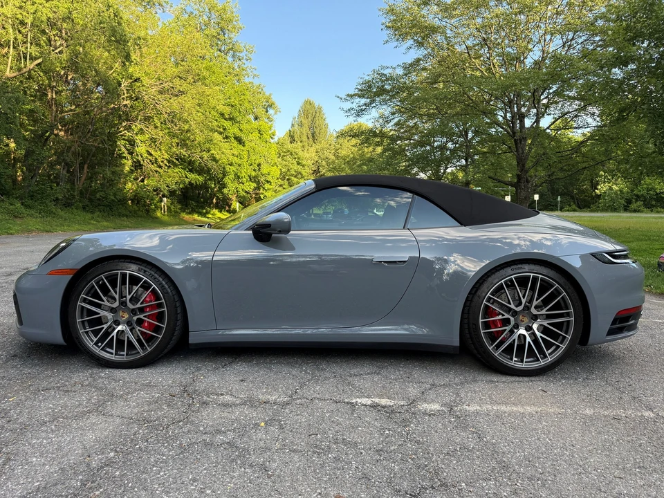2024 Porsche 992 Carrera 4S - Image 21 of 30