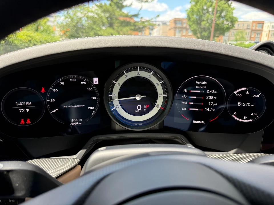 2024 Porsche 992 Carrera 4S - Image 28 of 30