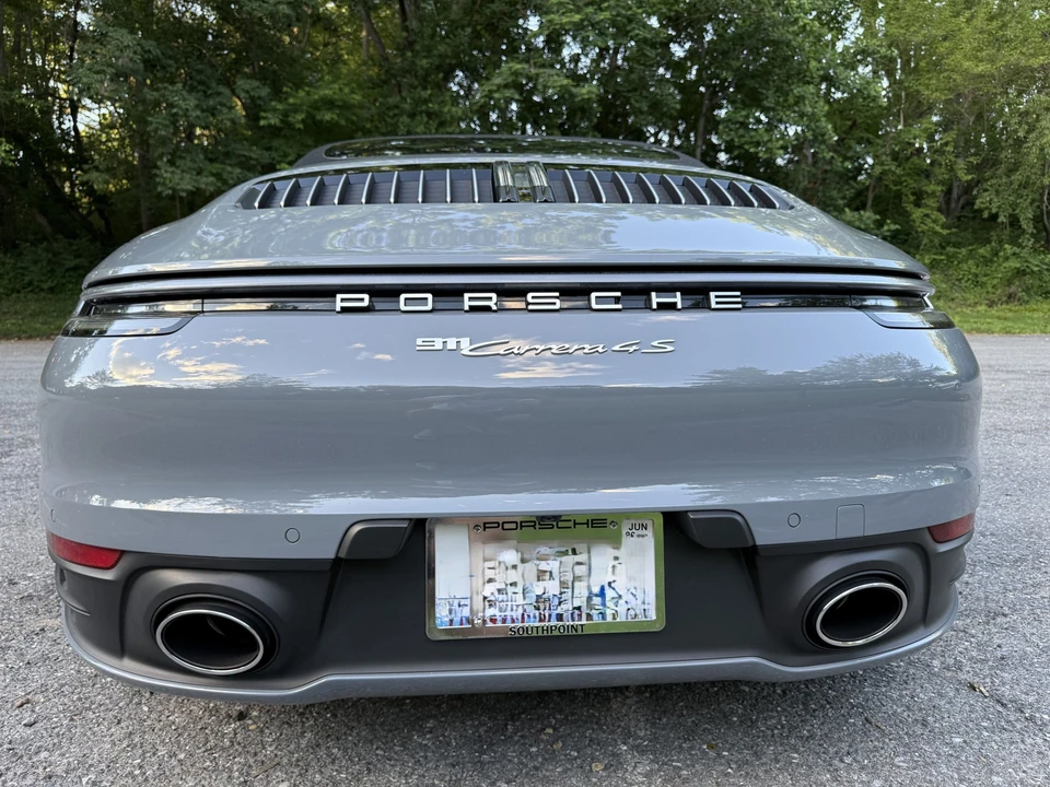 2024 Porsche 992 Carrera 4S - Image 12 of 30