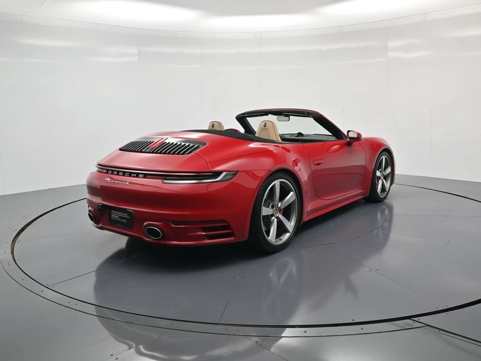 2024 Porsche 992 Carrera 4S - Image 29 of 31