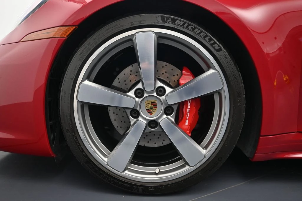 2024 Porsche 992 Carrera 4S - Image 25 of 31