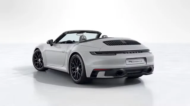 2024 Porsche 992 Carrera 4S - Image 18 of 30