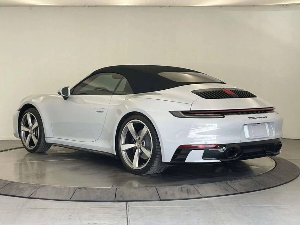 2024 Porsche 992 Carrera 4S - Image 3 of 5