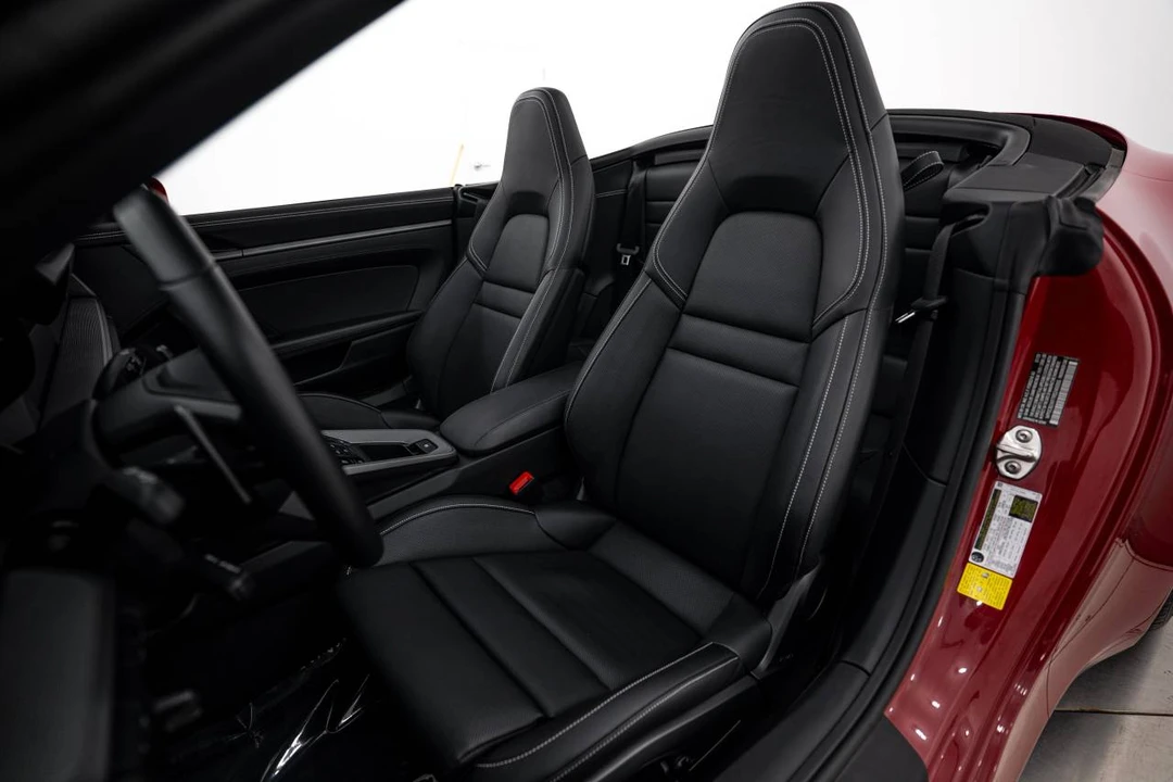 2024 Porsche 992 Carrera 4S - Image 5 of 5