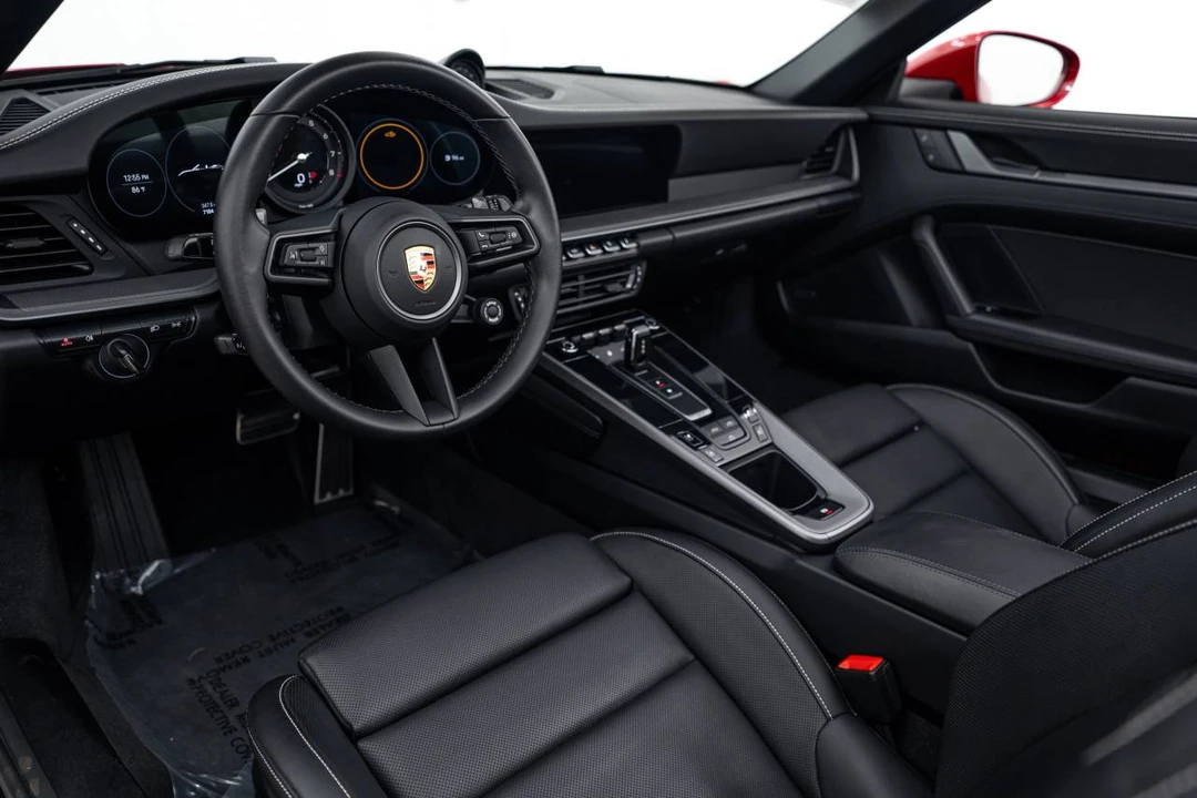 2024 Porsche 992 Carrera 4S - Image 4 of 5