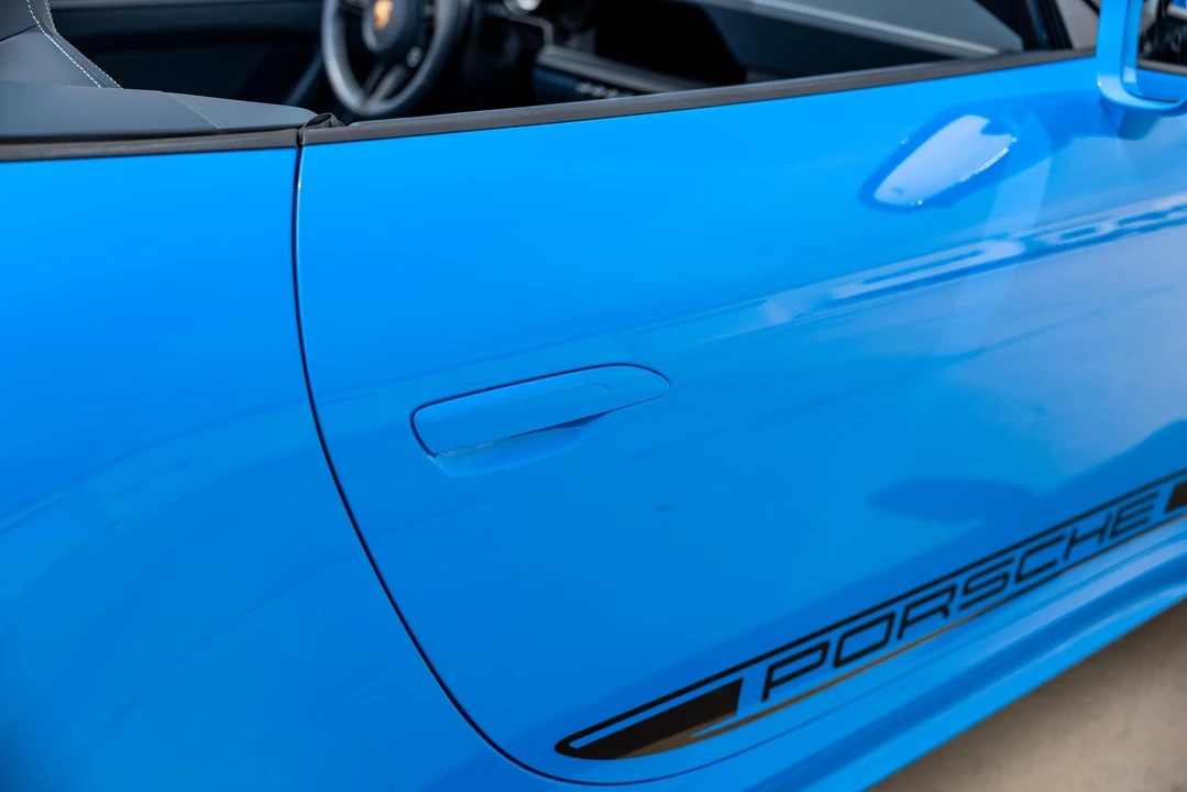 2024 Porsche 992 Carrera 4S - Image 22 of 31