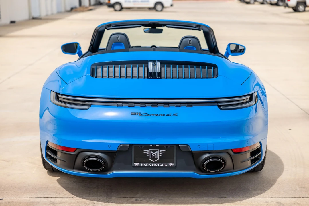 2024 Porsche 992 Carrera 4S - Image 7 of 31
