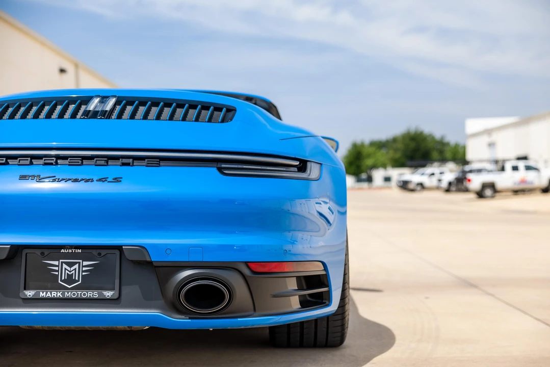 2024 Porsche 992 Carrera 4S - Image 24 of 31
