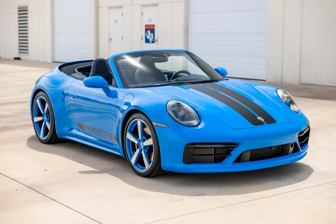 2024 Porsche 992 Carrera 4S - Image 10 of 31