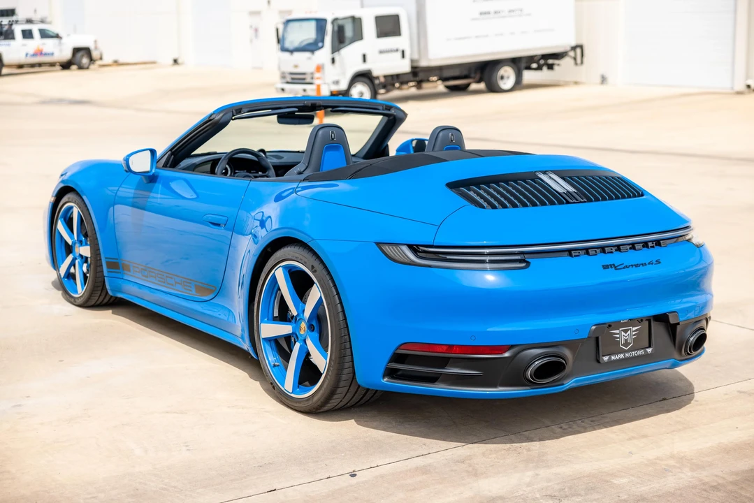 2024 Porsche 992 Carrera 4S - Image 5 of 31