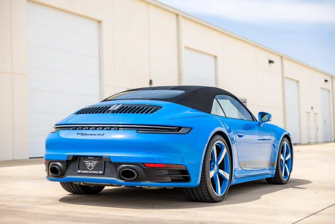 2024 Porsche 992 Carrera 4S - Image 14 of 31