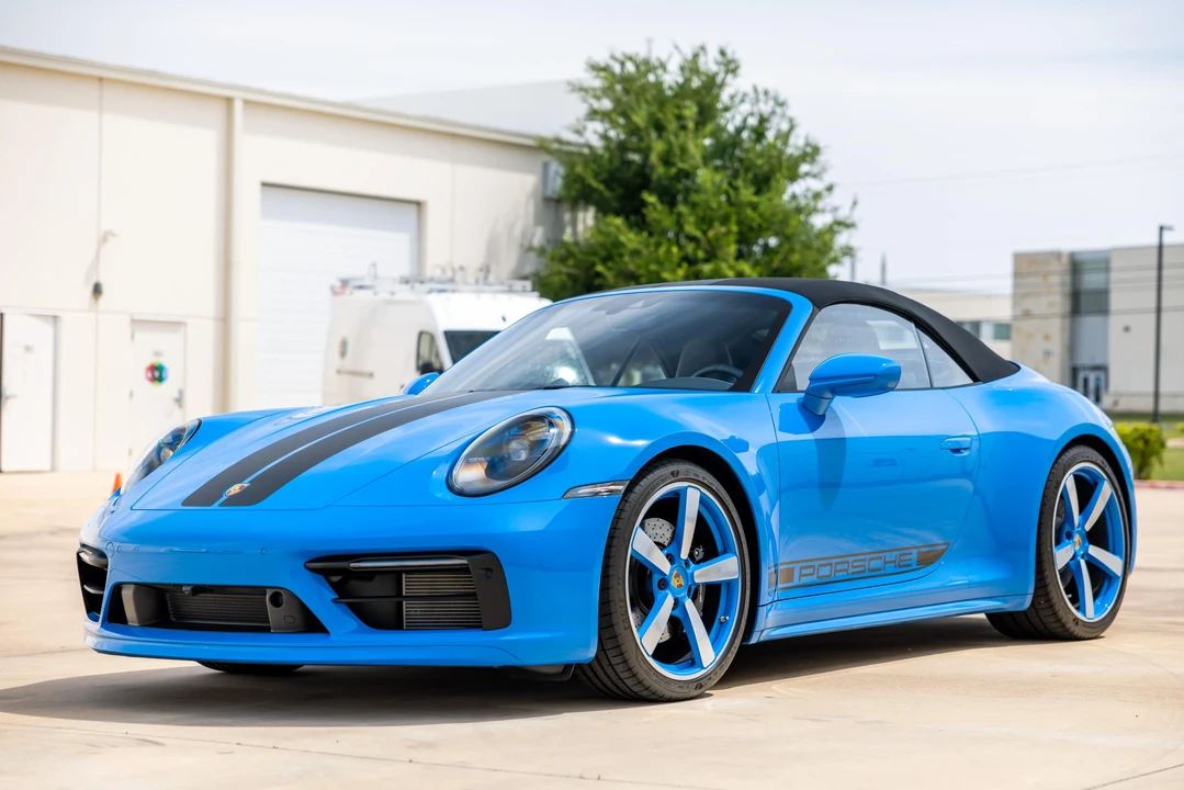 2024 Porsche 992 Carrera 4S - Image 6 of 31