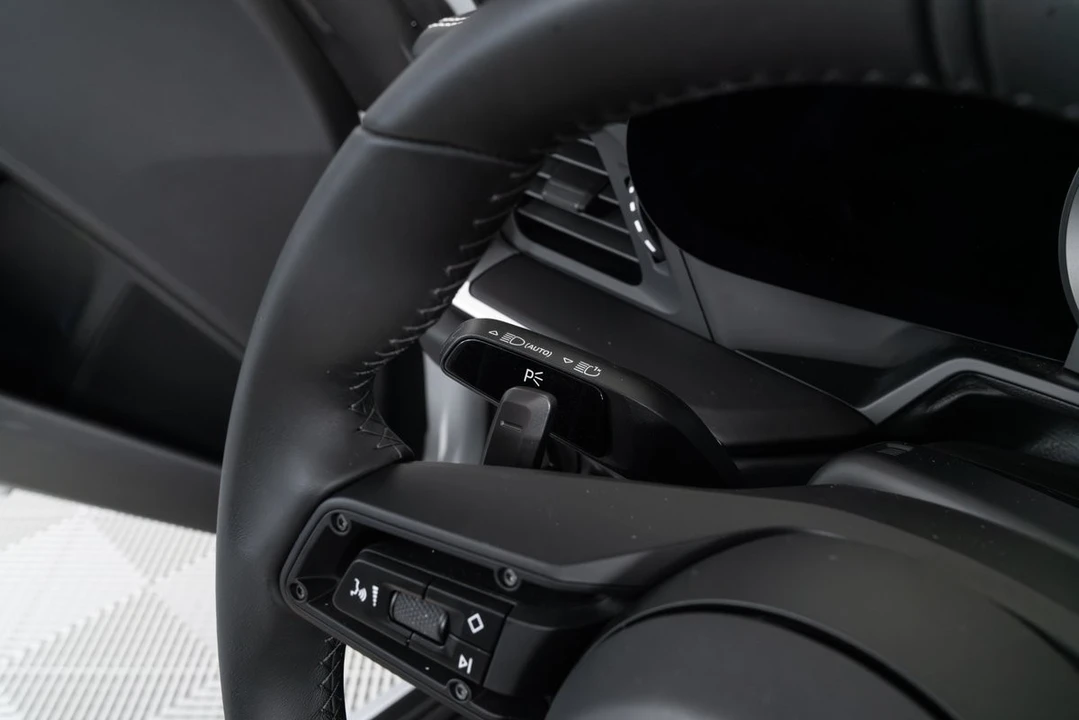 2024 Porsche 992 Carrera 4S - Image 22 of 31