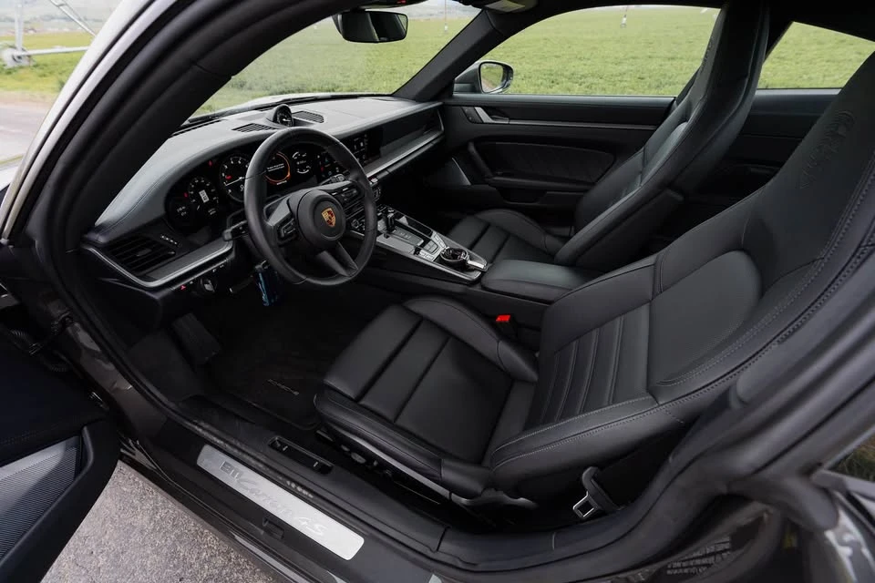 2024 Porsche 992 Carrera 4S - Image 11 of 16