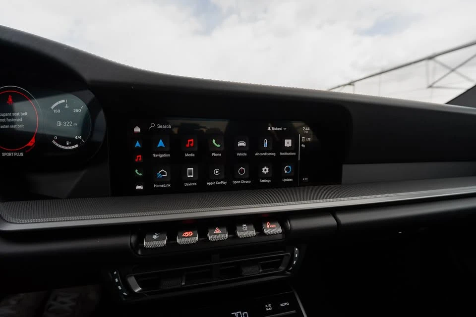 2024 Porsche 992 Carrera 4S - Image 13 of 16