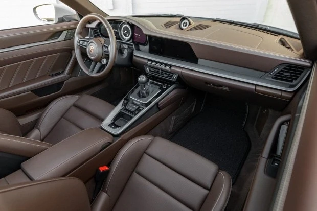 2024 Porsche 992 Carrera 4S - Image 4 of 7
