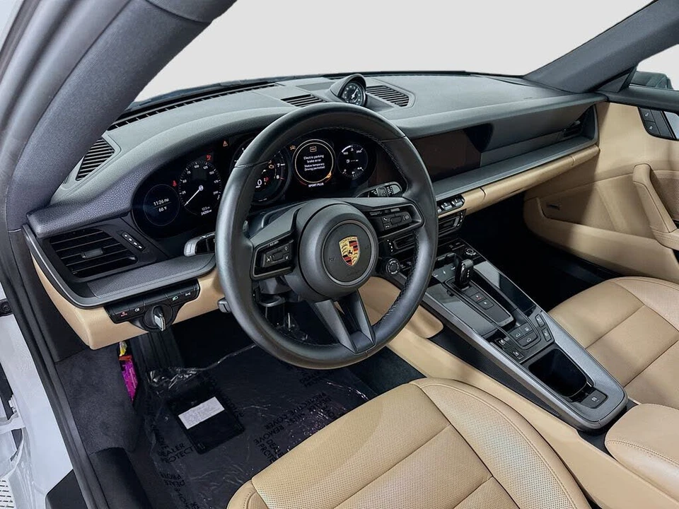 2024 Porsche 992 Carrera 4S - Image 4 of 31
