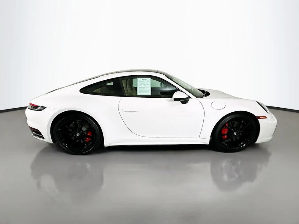 2024 Porsche 992 Carrera 4S - Image 8 of 31