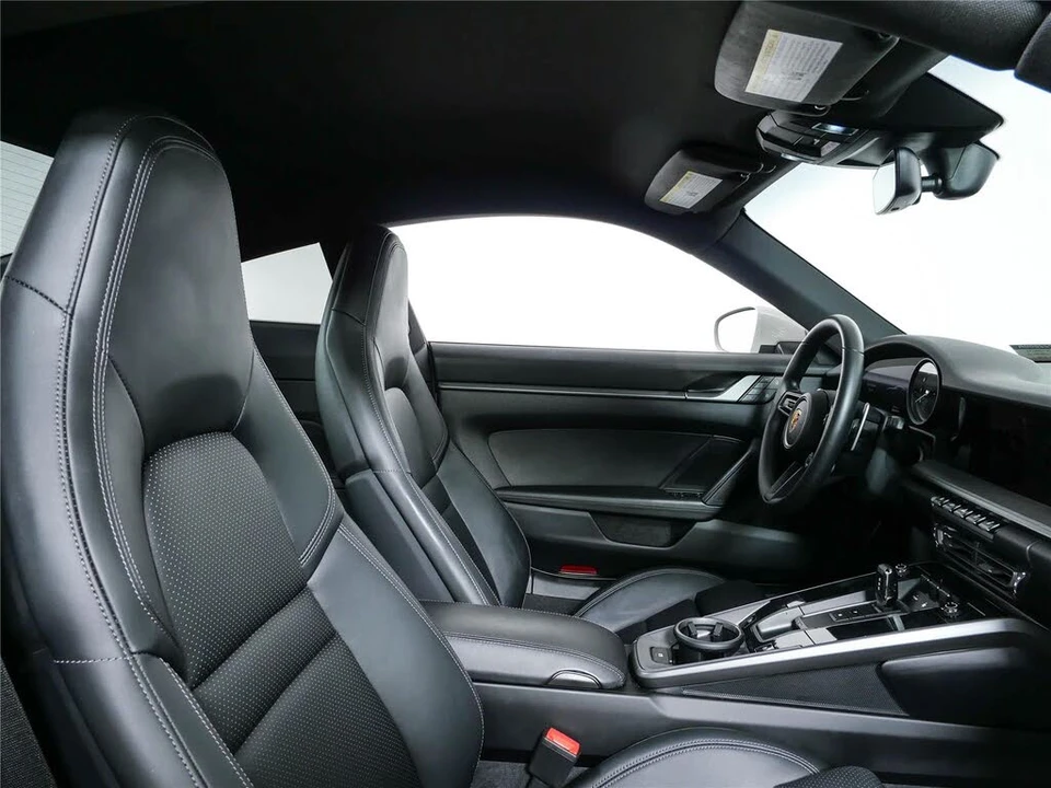 2024 Porsche 992 Carrera 4S - Image 21 of 31