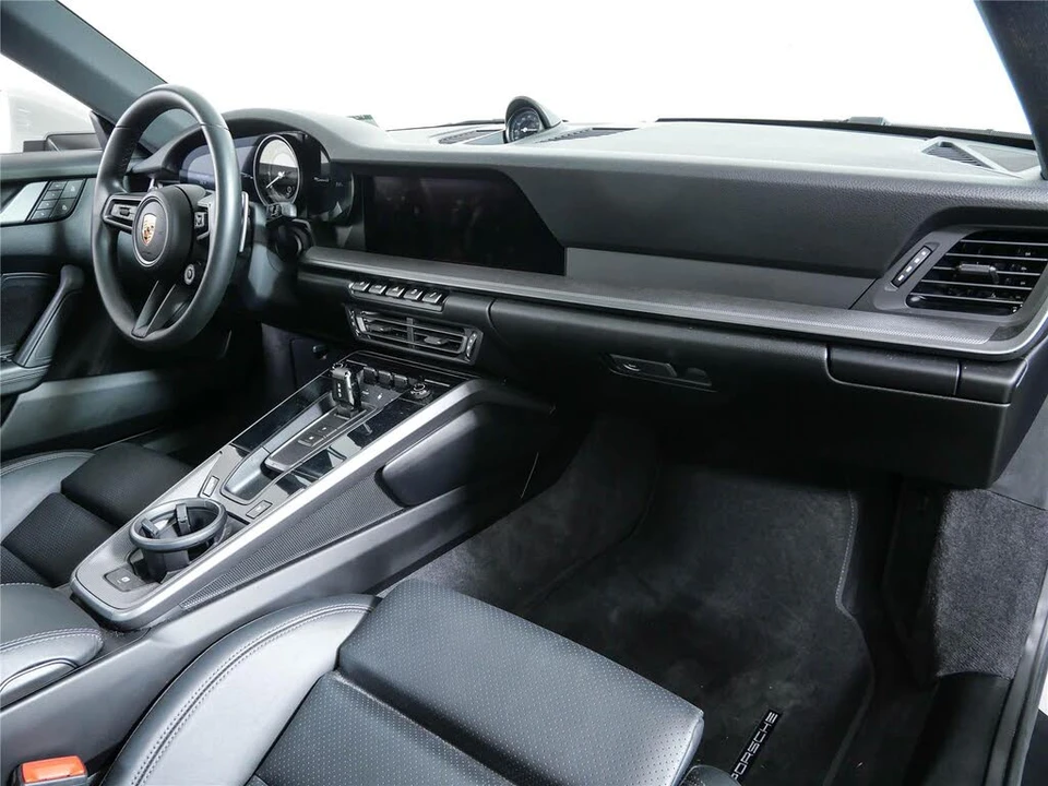 2024 Porsche 992 Carrera 4S - Image 22 of 31