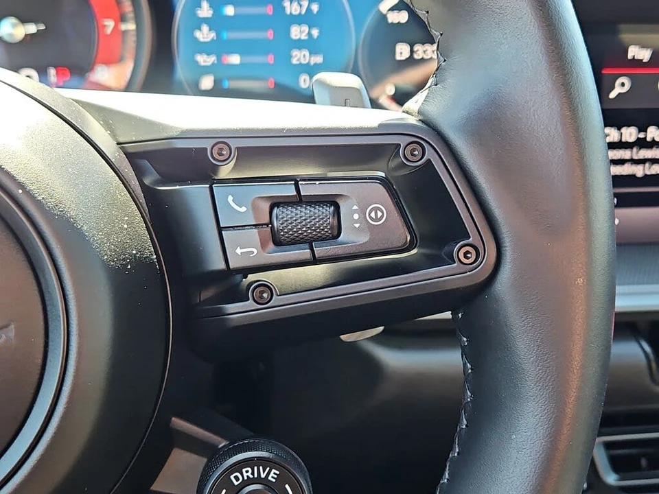 2024 Porsche 992 Carrera 4S - Image 28 of 31