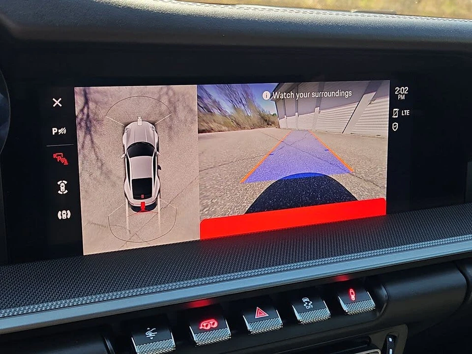 2024 Porsche 992 Carrera 4S - Image 15 of 31