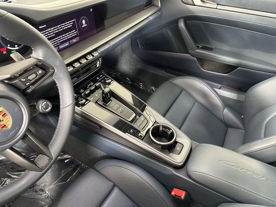 2024 Porsche 992 Carrera 4S - Image 29 of 31