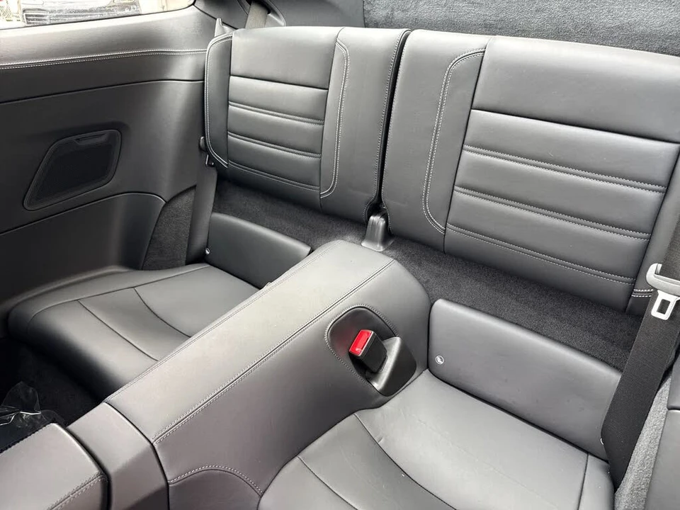 2024 Porsche 992 Carrera 4S - Image 14 of 31