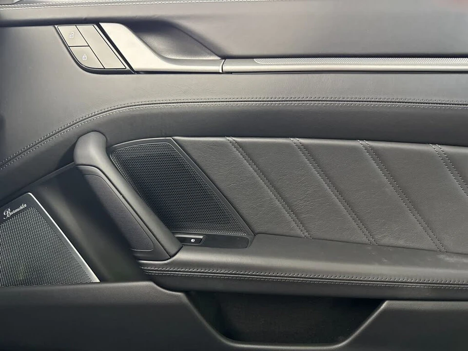 2024 Porsche 992 Carrera 4S - Image 18 of 31