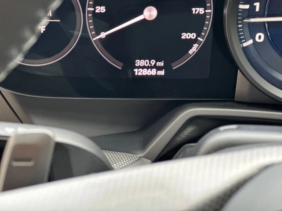 2024 Porsche 992 Carrera 4S - Image 29 of 31