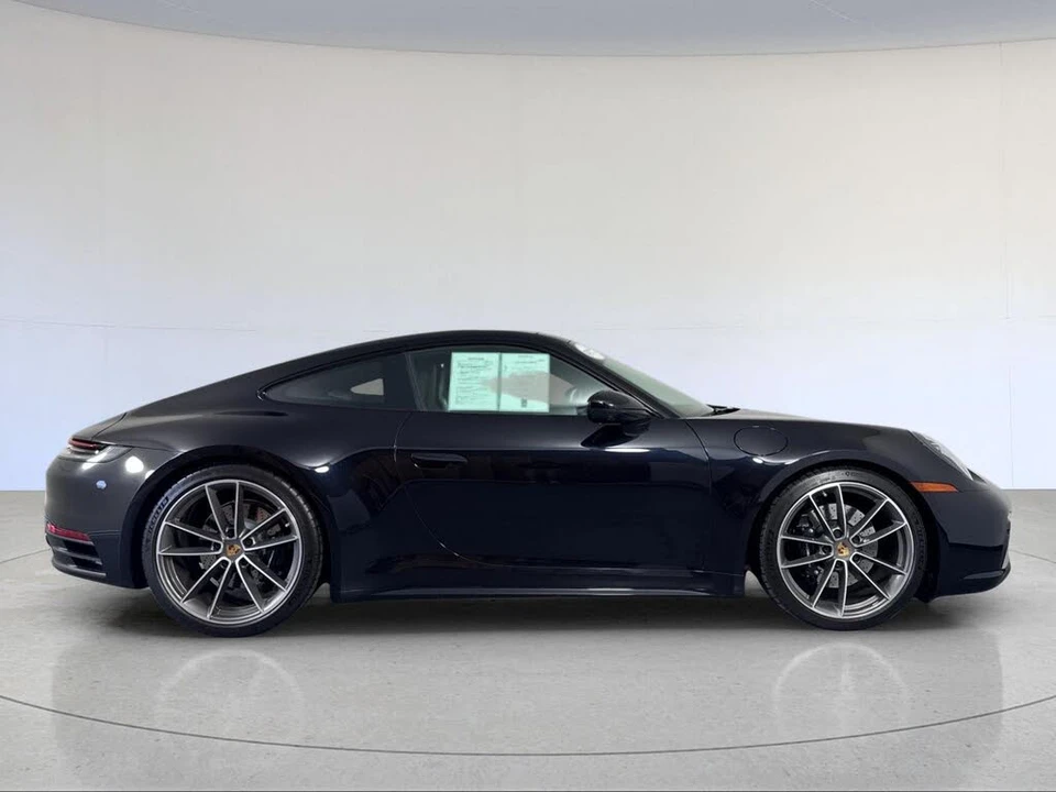 2024 Porsche 992 Carrera 4S - Image 9 of 31