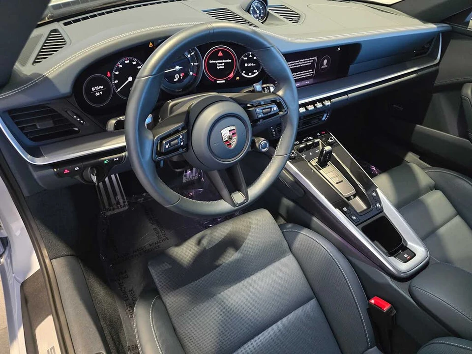 2024 Porsche 992 Carrera 4S - Image 22 of 31